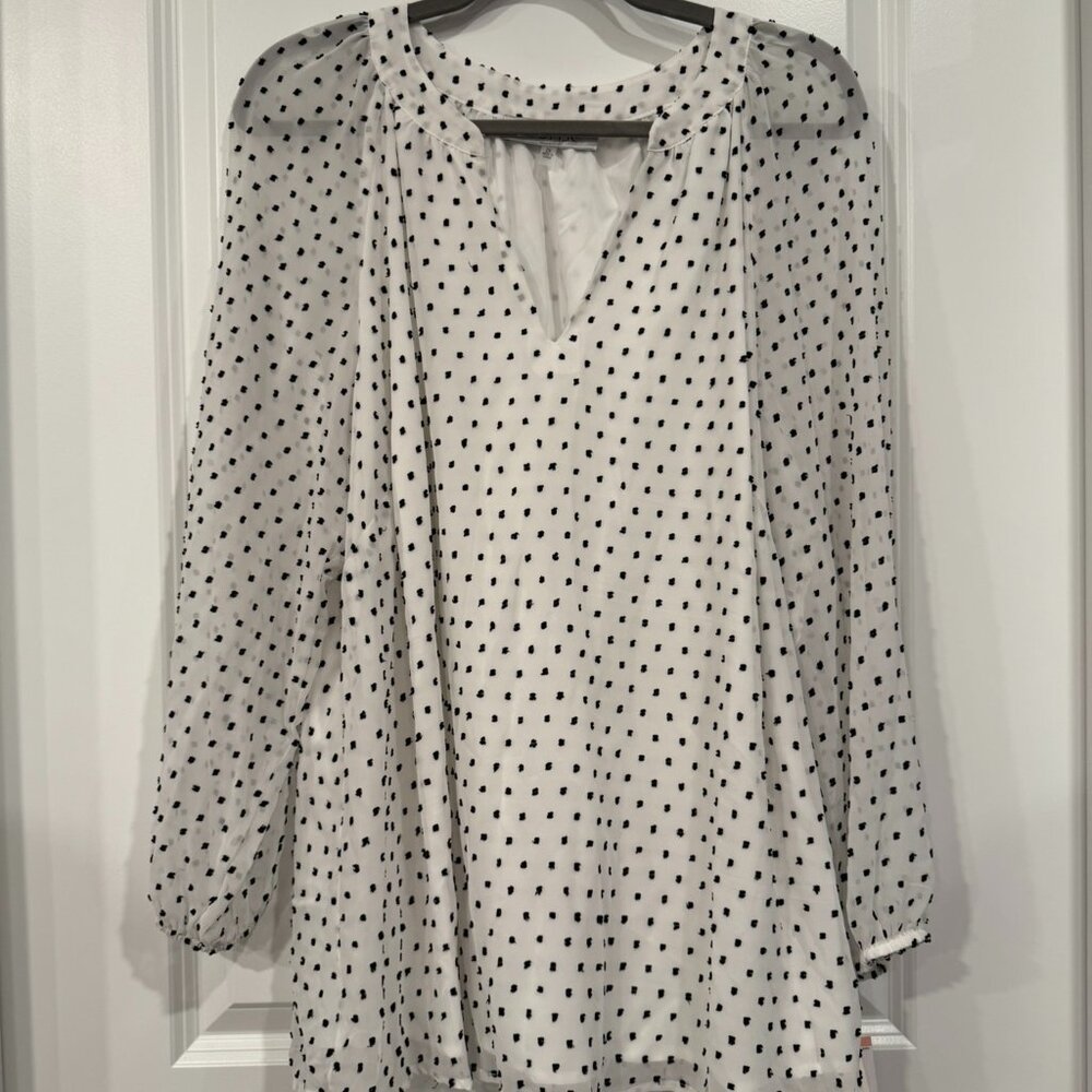 Kasper black & white polka dot blouse